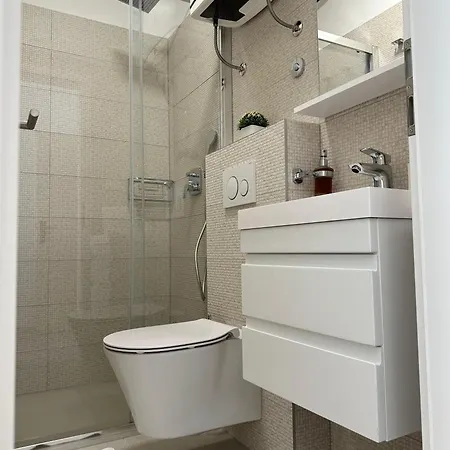 Olga 2 Μακάρσκα