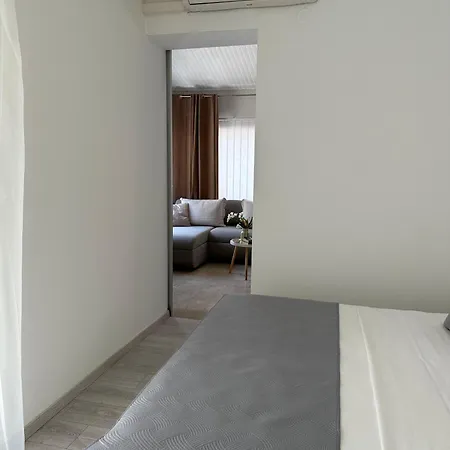 Olga 2 Μακάρσκα